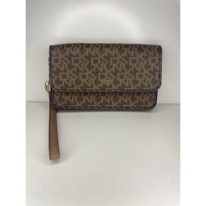 DKNY Monogram Wristlet Wallet Brown Logo Print Gold‎ Hardware